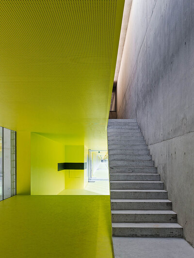 Kosmos Raumknoten Energiezentrale Forsthaus West Bern Aufgang zur Leitwarte Bild G Aerni