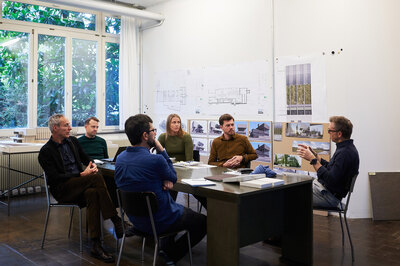 Graber-Pulver-Bueroalltag