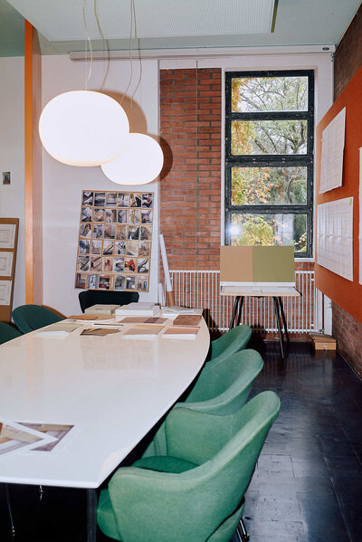 Graber-Pulver-Bueroalltag