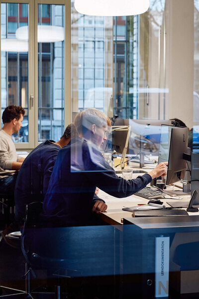 Graber-Pulver-Bueroalltag